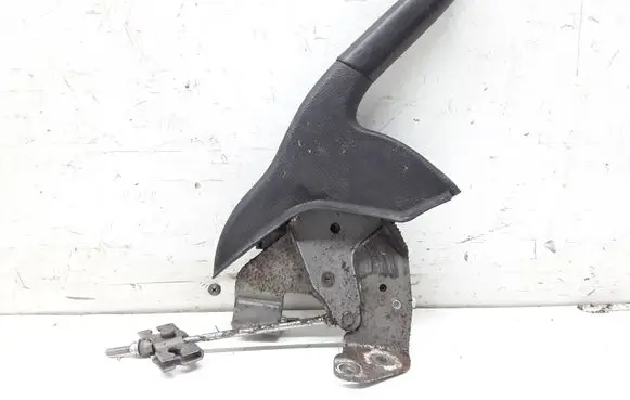 Handbrake/parking brake lever assembly