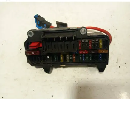 BMW 7 E65 E66 Fuse module 6113690058601