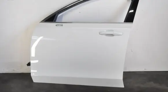 Volvo S90, V90 Front door 