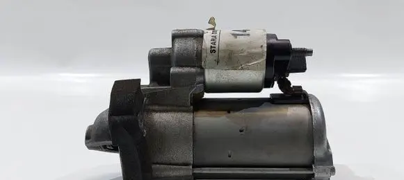 Nissan Qashqai Starter motor 233000379R