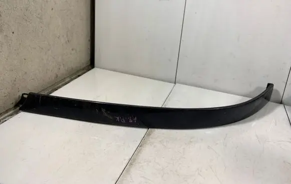 Audi A8 S8 D2 4D Under headlight/headlamp trim 4D0853207C