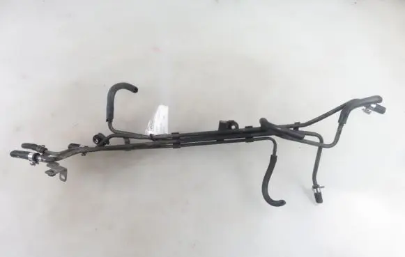 Subaru Legacy Fuel line pipe