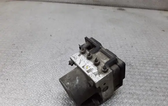 Nissan Almera Tino ABS Pump 0265231417 47660BU700