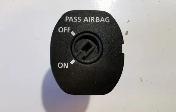 Land Rover Range Rover Sport L320 Passenger airbag on/off switch YWL500050PVJ