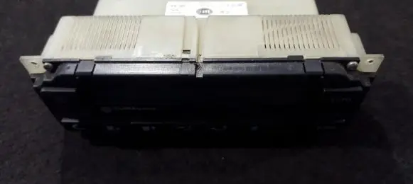 Volkswagen PASSAT B5 Climate control unit 3B1907044B 5HB007617-10