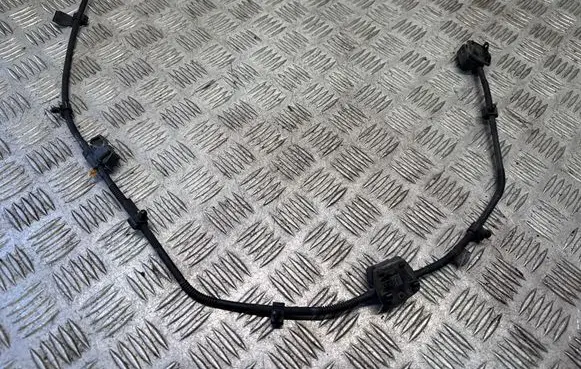 BMW 2 F45 Windshield washer spray nozzle