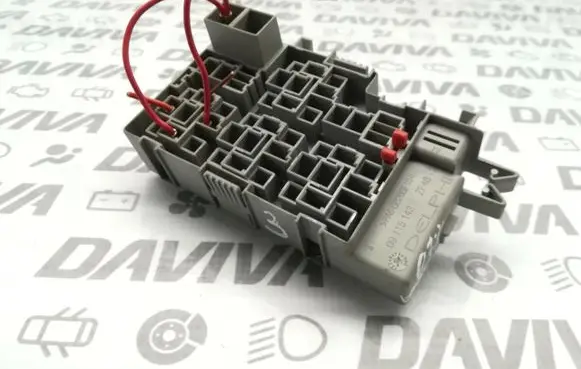 Opel Corsa D Fuse module 09115142