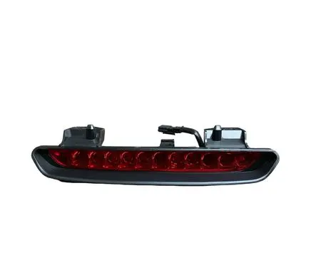 Chevrolet Orlando Third/center stoplight 95031492