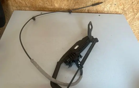 BMW iX3 G08 Seat back rest lock catch 7404186