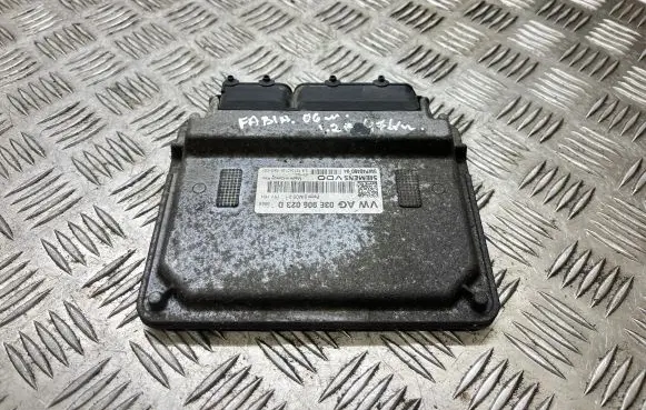 Skoda Fabia Mk1 (6Y) Engine control unit/module 03E906023D 5WP4046004