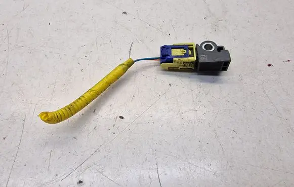 Hyundai Tucson TL Airbag deployment crash/impact sensor 95920B4000