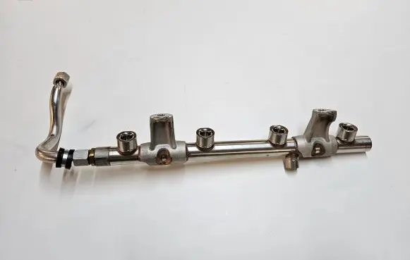 Volkswagen Tiguan Allspace Fuel main line pipe 06L133317L