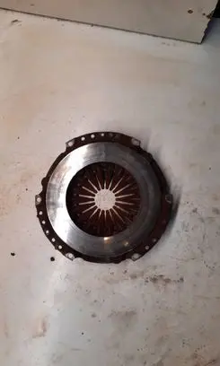 Audi 80 90 S2 B4 Pressure plate 028141036