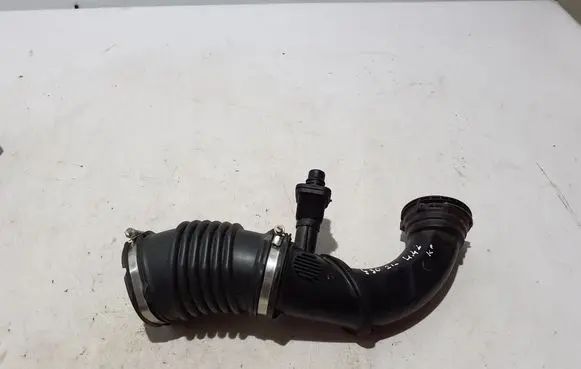 Intercooler hose/pipe