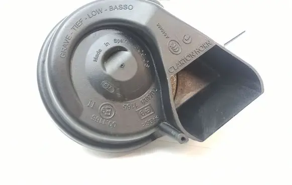 Mercedes-Benz CLK A209 C209 Horn signal A046466