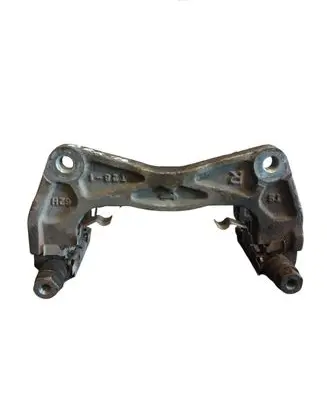 Subaru Outback (BS) Front Brake Caliper Pad/Carrier 