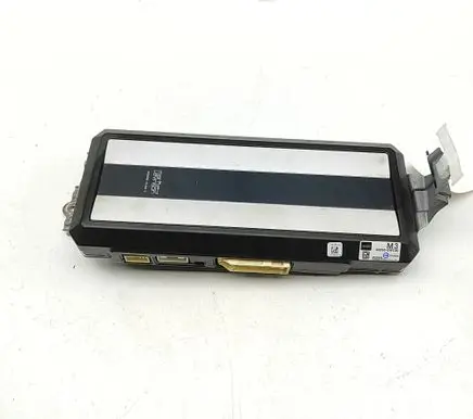Lexus RC Sound amplifier 862800WC40