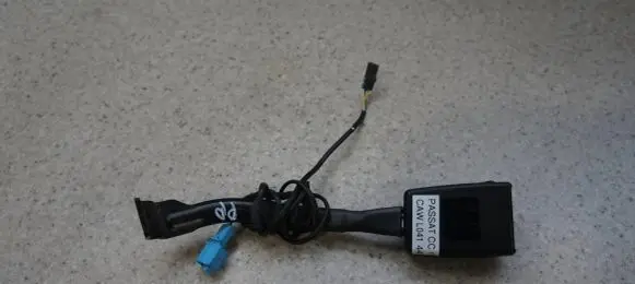 Volkswagen PASSAT CC Front seatbelt buckle 1K8857756D