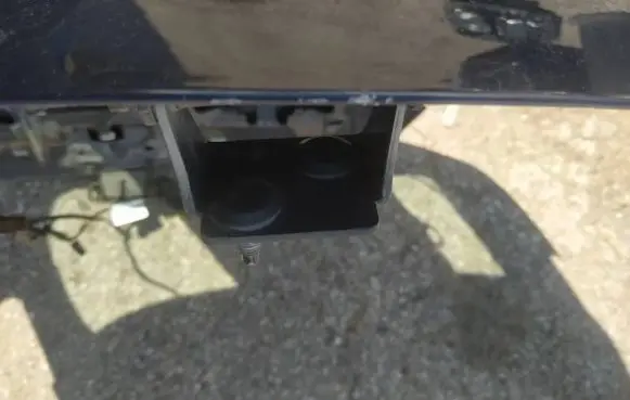 Ford Focus Tailgate/trunk/boot hinge