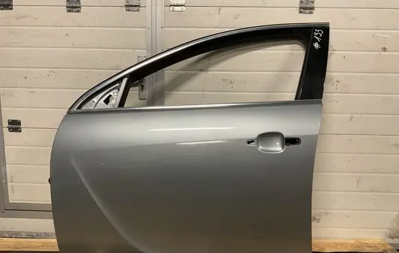 Opel Insignia A Front door 