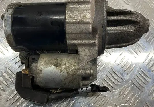 Subaru Outback Starter motor EJ253 23300AA572