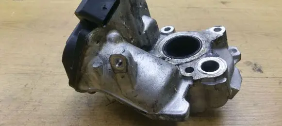 Mercedes-Benz C W204 EGR valve A6511400160