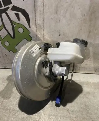 Renault Twingo III Brake booster 472102018R