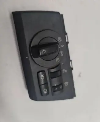 BMW X3 E83 Light switch 3405692