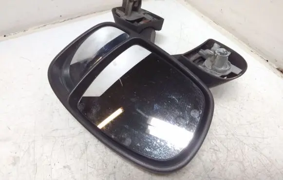 Opel Vivaro Front door electric wing mirror 11E9036156