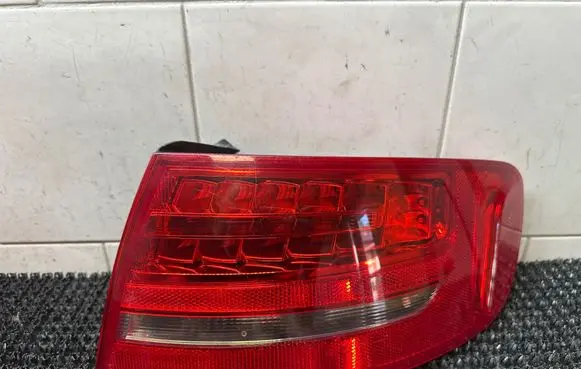 Audi A4 S4 B8 8K Rear/tail lights 8K9945096B
