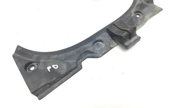 Audi A8 S8 D4 4H other engine part 4H0823146K 4H0823746C