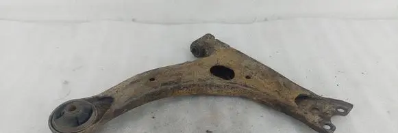 Toyota Avensis T250 Front lower control arm/wishbone 4865505060