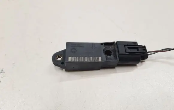 Mercedes-Benz E W211 Airbag deployment crash/impact sensor A0028202726