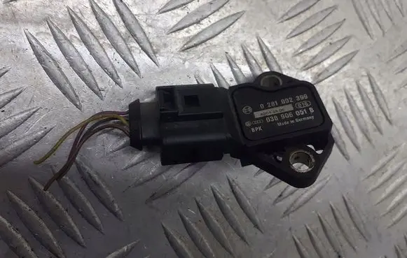 Audi A3 S3 8P Valve oil control 038906051