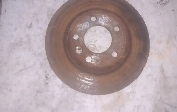 Volkswagen Transporter - Caravelle T5 Rear brake disc 7H0615601B