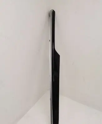 Porsche Macan (95B) Front door trim bar 95B867409