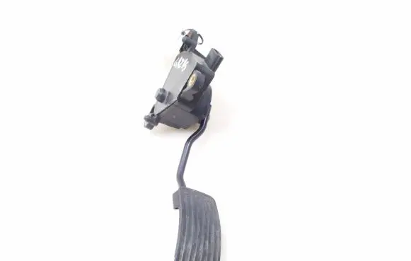 Nissan Qashqai Accelerator throttle pedal