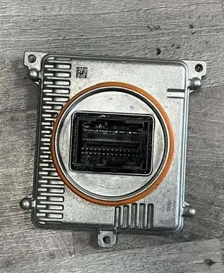 Volkswagen PASSAT B8 Headlight ballast module Xenon 992941572AH 10101500271 992941572
