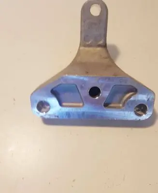 Hyundai Kona II Engine mounting bracket
