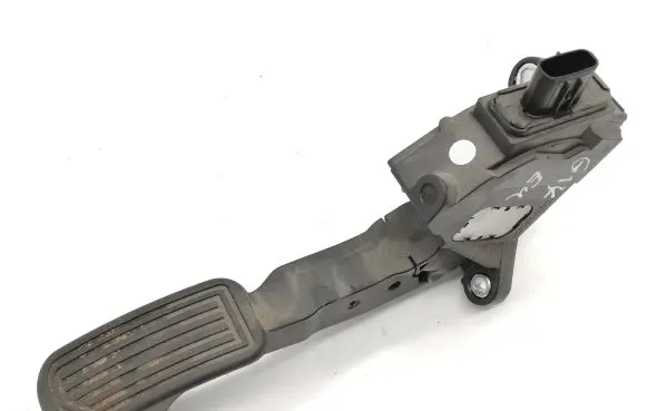 Toyota Auris E180 Accelerator throttle pedal 7811002120