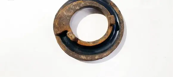 Toyota RAV 4 (XA30) Front coil spring rubber mount 4825742010 48257-42010