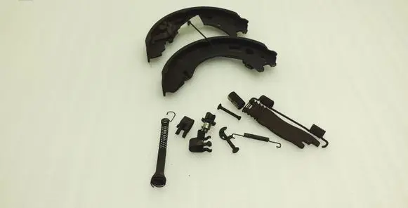 Land Rover Discovery 4 - LR4 Brake pads (rear) 