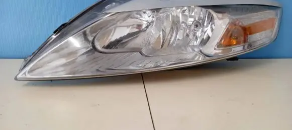 Ford Mondeo MK IV Headlight/headlamp 7S7113K060CC