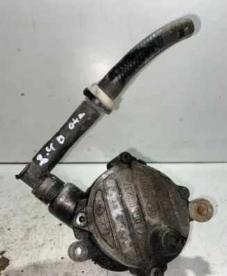 Volvo XC90 Vacuum pump 08699237