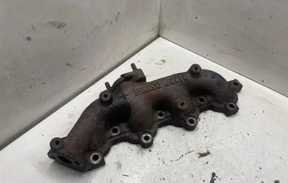 Opel Corsa C Exhaust manifold 01227D3355X