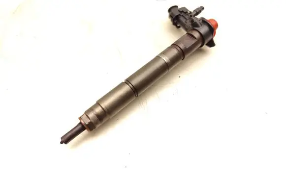 Chrysler Voyager Fuel injector 15062058F 0445115067