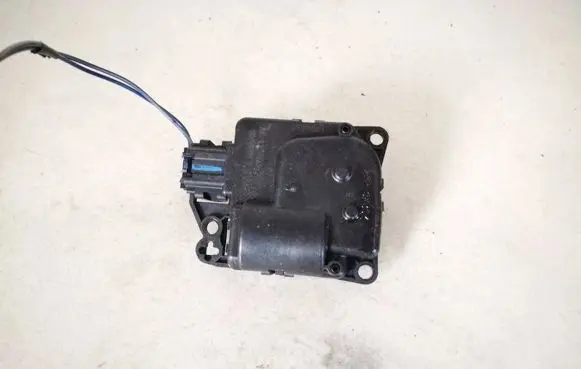 Dodge Caliber Air flap motor/actuator aa11380026301 aa-113800-2630-1