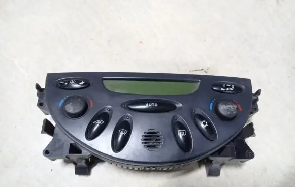 Citroen C5 Climate control unit 96326398zk