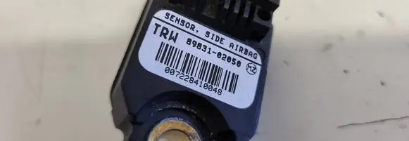 Toyota Corolla E120 E130 Airbag deployment crash/impact sensor 8983102050 SENS0P 007228410048
