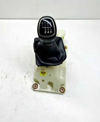 Hyundai Tucson TL Gear shifter/selector 